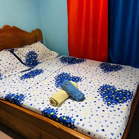 Charmante Maison Cozy Et Conviviale Bafoussam Ngoại thất bức ảnh
