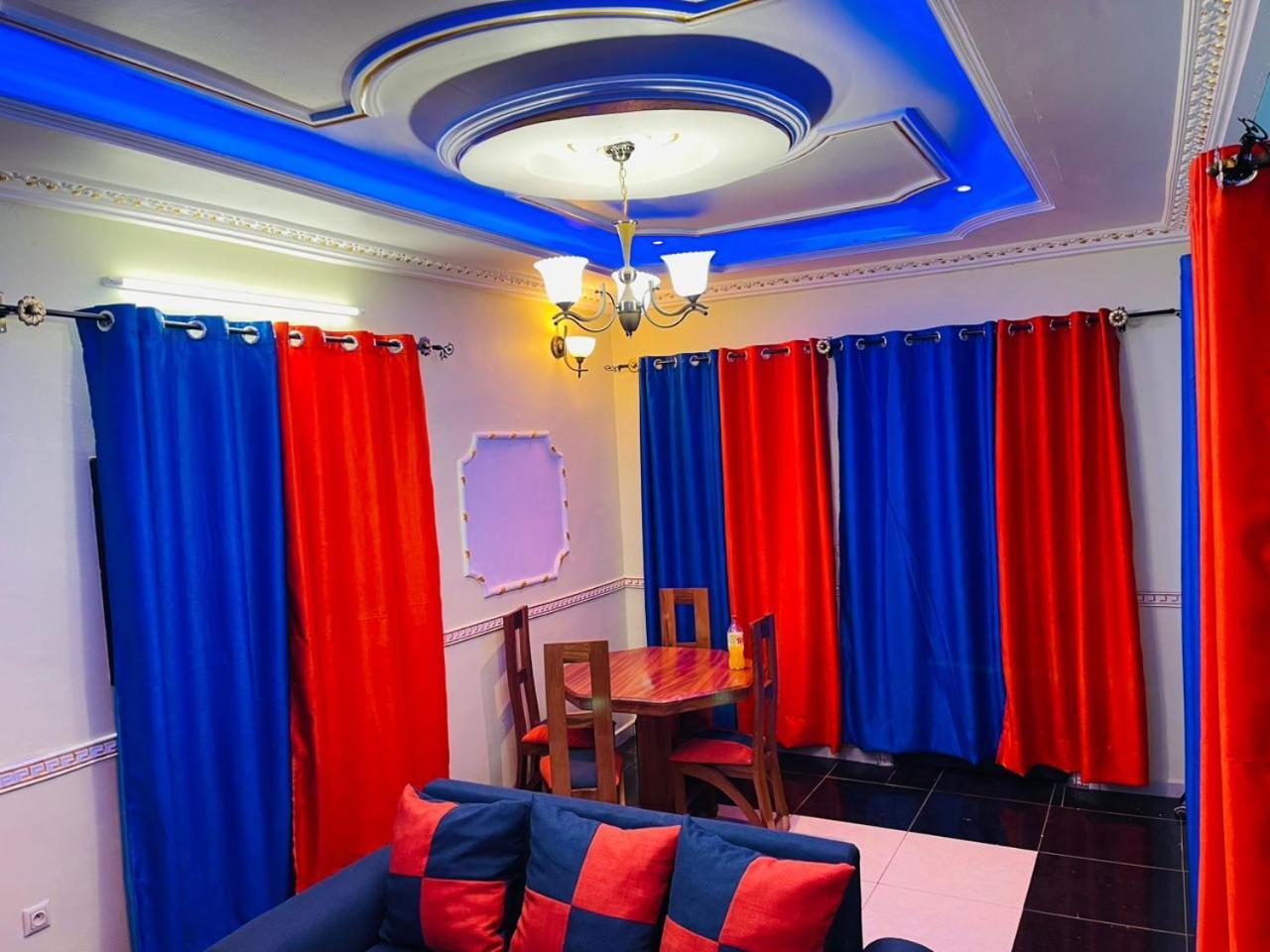 Charmante Maison Cozy Et Conviviale Bafoussam Ngoại thất bức ảnh